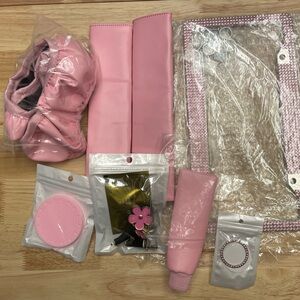 Pink Travel Accessory Set